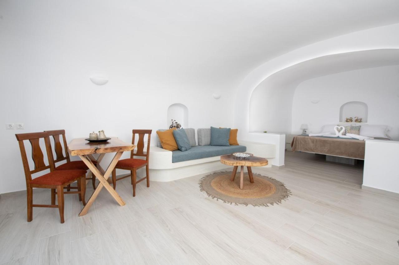 Sun Angelos Oia - Luxury Cave Suites エクステリア 写真