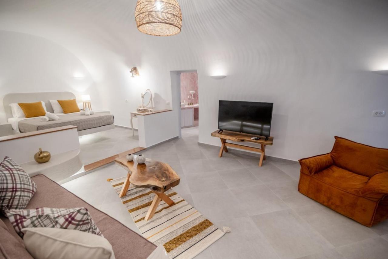 Sun Angelos Oia - Luxury Cave Suites エクステリア 写真