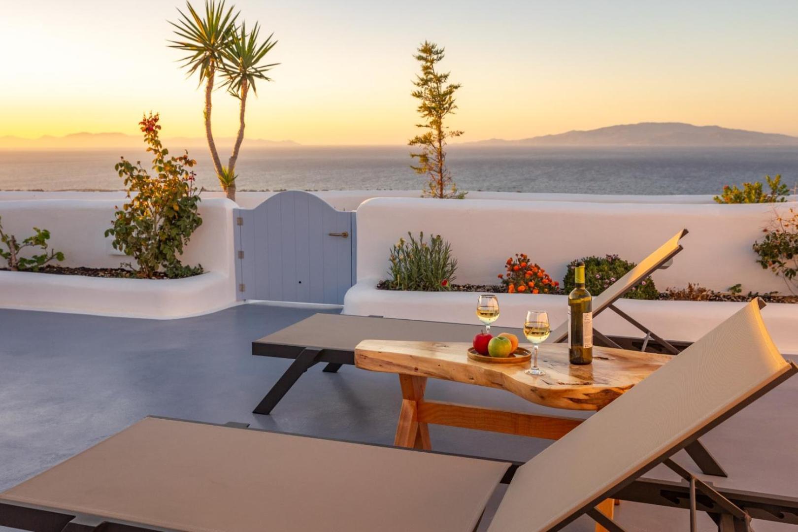Sun Angelos Oia - Luxury Cave Suites エクステリア 写真